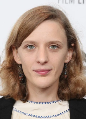 米娅·汉森-洛夫