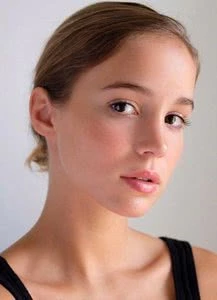 阿尔芭·巴普蒂斯塔