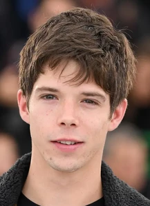 菲尼克斯·布罗萨德