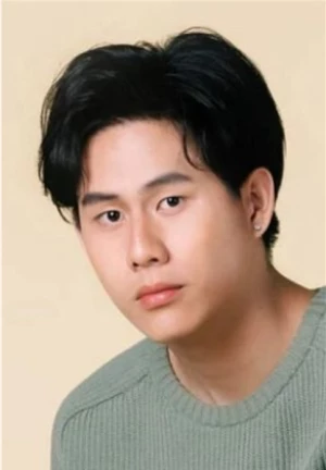 塔纳温·坡查伦拉特