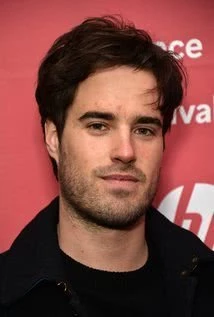 乔舒亚·詹姆斯·理查德斯