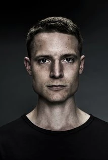 麦克斯·奥瓦斯卡