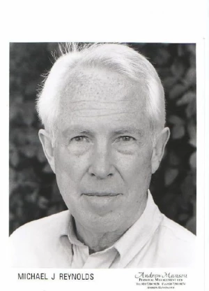 迈克尔·J·雷诺兹