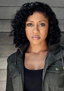 艾米·莱昂纳兹