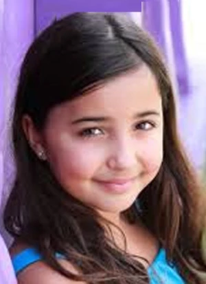 亚历山德拉·戈埃尔