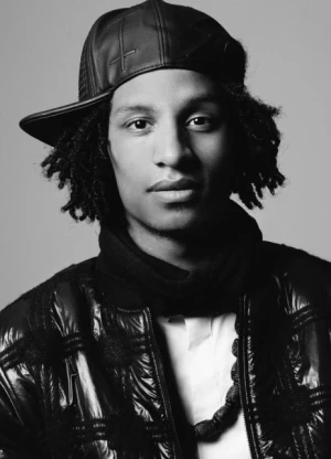 拉瑞·布尔乔亚