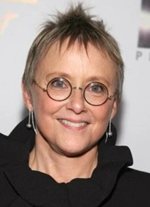 玛丽·贝丝·赫特