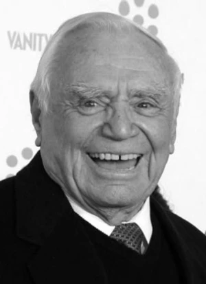 欧内斯特·博格宁