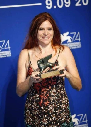 苏珊娜·尼基亚雷利