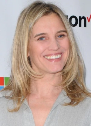 伊莎贝尔·吉利斯