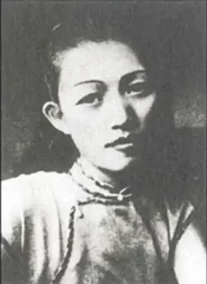 胡美伦
