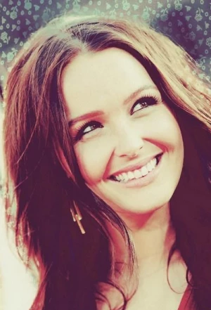 卡米拉·卢丁顿