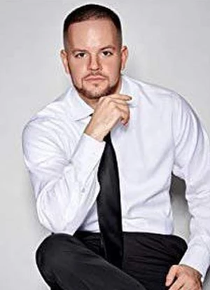 迈克尔·皮耶里诺·米勒