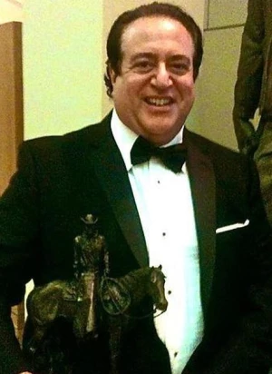 尼克·瓦莱隆加