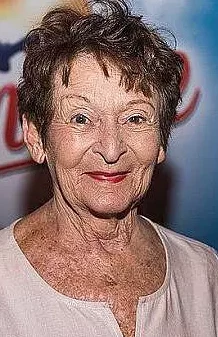 莫妮卡·古布瑟