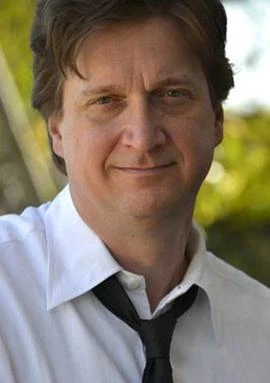 唐·麦克马纳斯