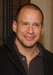 乔纳森·萨加尔