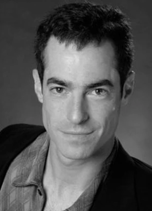 多恩·安德鲁·西蒙斯