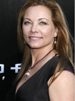 泰莉莎·拉塞尔