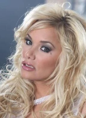 夏拉·史戴尔兹