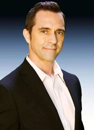 乔恩·道格拉斯·雷尼