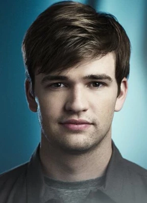 博尔克利·杜菲尔德