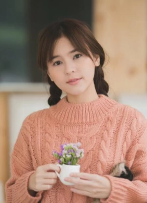 奥密兹·苏查拉特