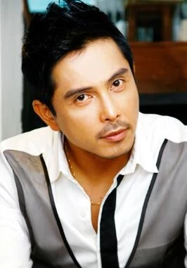 坦纳永·王特拉库