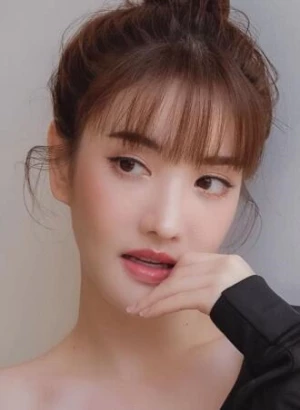 潘娃珞·德丝恩格拉