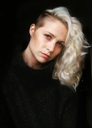 妮娅姆·阿尔格