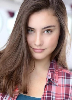 弗朗西斯卡·埃斯特韦斯