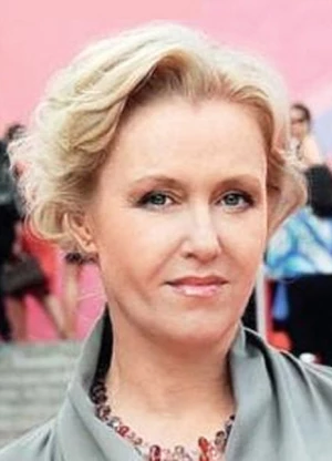 伊琳娜·罗扎诺娃