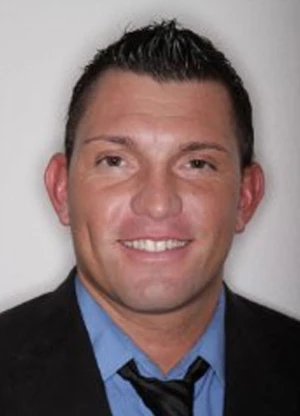 哈雷·卡斯特罗