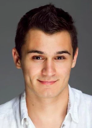 朱利安·科斯托夫