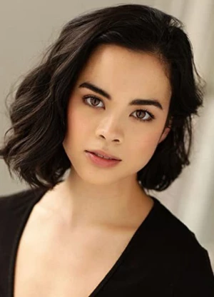 朱莉娅·雷沃尔德