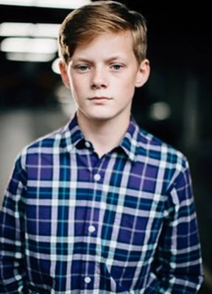 科里·格鲁特-安德鲁